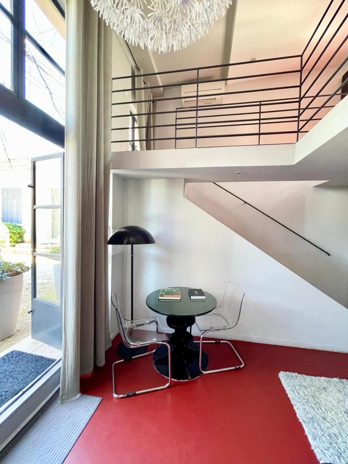 Loft 52 Apartment